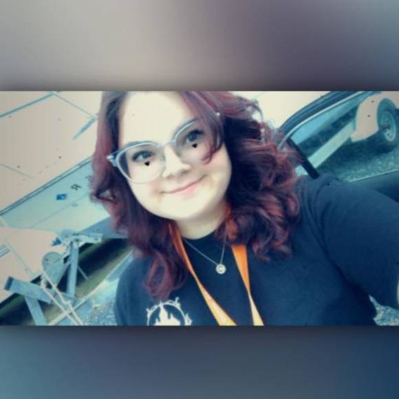 chloegray743